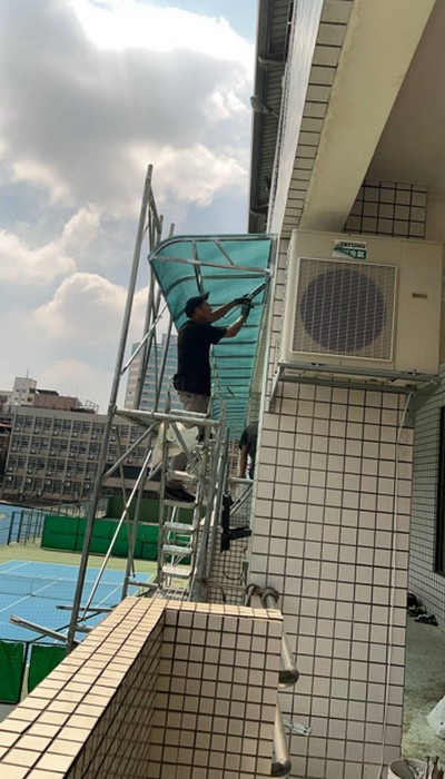 台中遮雨棚，台中採光罩，台中車庫遮雨棚，台中陽台採光罩，台中走廊遮雨棚，台中走廊採光罩，台中窗戶採光罩