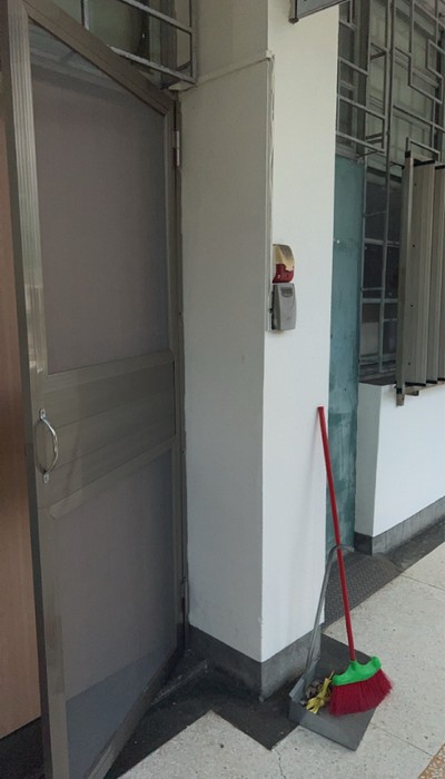 台中訂做紗窗門, 台中鋁門窗更換, 台中百葉窗, 台中隔音窗, 台中防盜窗, 台中鐵窗